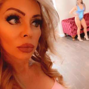 nadiavalentine Nude OnlyFans Leaks