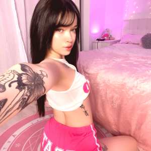 narumi18y Nude OnlyFans Leaks