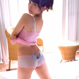 nashiko-momotsuki Nude OnlyFans Leaks