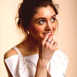 natalia-dyer Nude OnlyFans Leaks