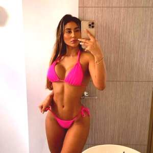 niacruzxo Nude OnlyFans Leaks