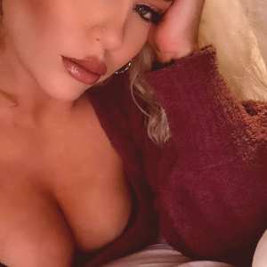 nikkita-lyons Nude OnlyFans Leaks