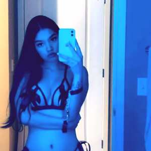 nizhoni-begaye Nude OnlyFans Leaks