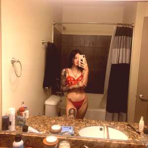 nonsalemwitch-1 Nude OnlyFans Leaks