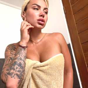 olga-le-belier Nude OnlyFans Leaks