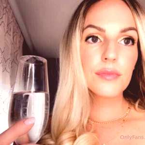 olivia-anne-1990 Nude OnlyFans Leaks