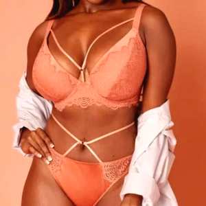 oti-mabuse Nude OnlyFans Leaks