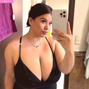 paulina-davila Nude OnlyFans Leaks