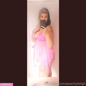 peachyleiigh Nude OnlyFans Leaks