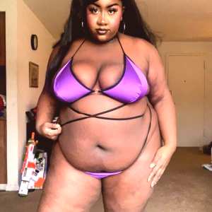 phat-ass-phoebe Nude OnlyFans Leaks