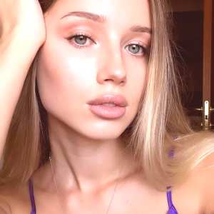 polina-malinovskaya Nude OnlyFans Leaks