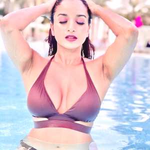 pooja-bhalekar Nude OnlyFans Leaks