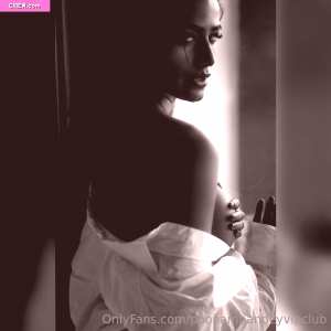 poonam-pandey Nude OnlyFans Leaks