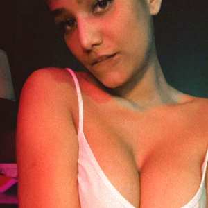 poonam-pandey Nude OnlyFans Leaks