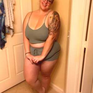 queenbbw01 Nude OnlyFans Leaks