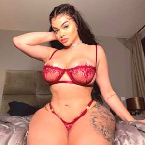 reginaluvxxx Nude OnlyFans Leaks