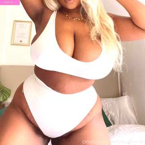 renee-kuleape-aka Nude OnlyFans Leaks