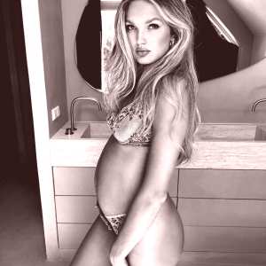 romee-strijd Nude OnlyFans Leaks