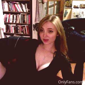 rosalindcorrupts Nude OnlyFans Leaks