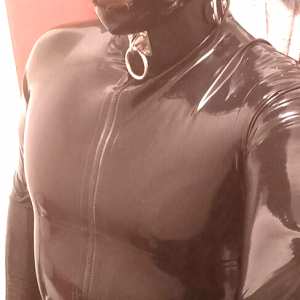 rubbersorcerer Nude OnlyFans Leaks