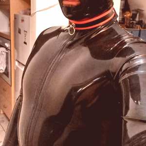 rubbersorcerer Nude OnlyFans Leaks