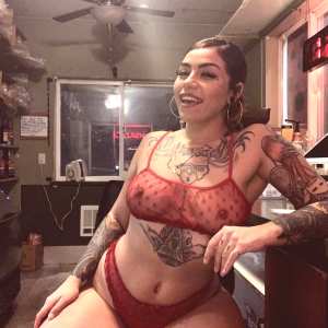 saltysweetsabrina Nude OnlyFans Leaks