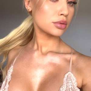 samantha-hanson Nude OnlyFans Leaks