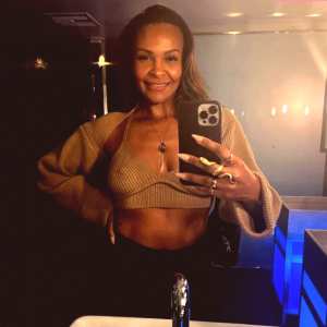 samantha-mumba Nude OnlyFans Leaks