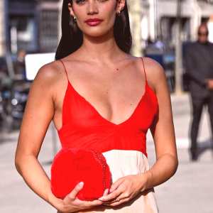 sara-sampaio Nude OnlyFans Leaks