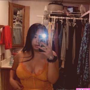 sarahkhang Nude OnlyFans Leaks