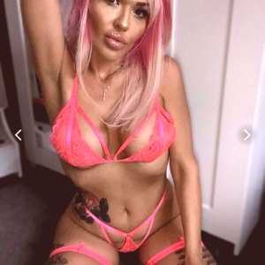 scarlettrose69x Nude OnlyFans Leaks