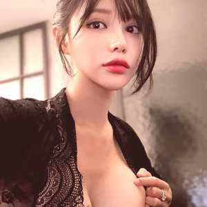 seo-ahn Nude OnlyFans Leaks