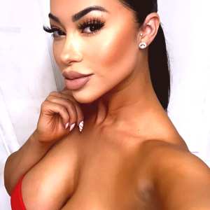 shantel-tinajero-1 Nude OnlyFans Leaks