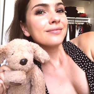 shelley-hennig Nude OnlyFans Leaks