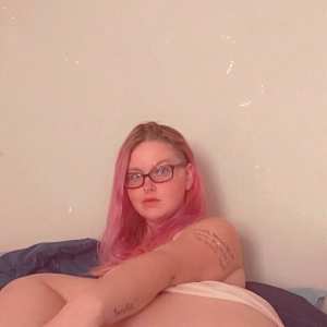 skylarswallows Nude OnlyFans Leaks