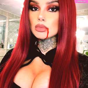 snow-tha-product Nude OnlyFans Leaks