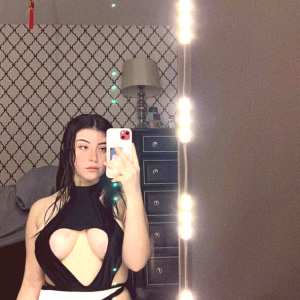 snowbunnykrystal Nude OnlyFans Leaks