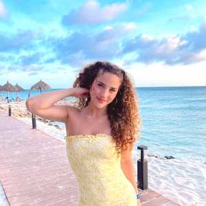 sofie-dossi Nude OnlyFans Leaks