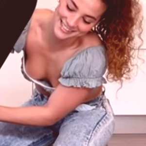 sofie-dossi Nude OnlyFans Leaks