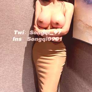 songqi-97 Nude OnlyFans Leaks