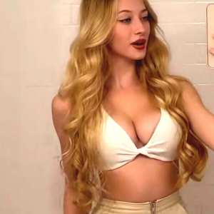 sophia-ilysm Nude OnlyFans Leaks