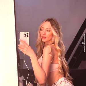 sophia-ilysm Nude OnlyFans Leaks