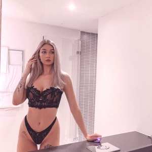 sophie-carpenter Nude OnlyFans Leaks