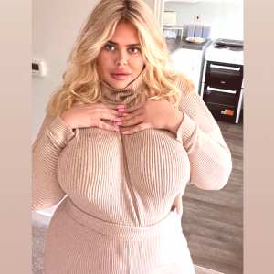 susannah-elizabeth Nude OnlyFans Leaks