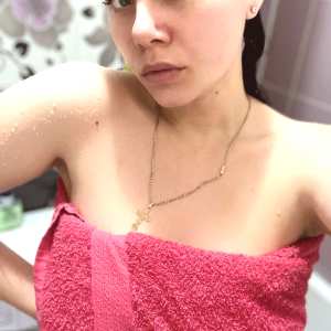 swee-tstrawberry Nude OnlyFans Leaks