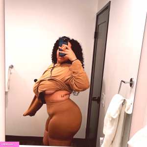 tanya-mayenge Nude OnlyFans Leaks