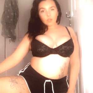 tashag18 Nude OnlyFans Leaks