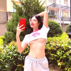 thanh-nhen Nude OnlyFans Leaks