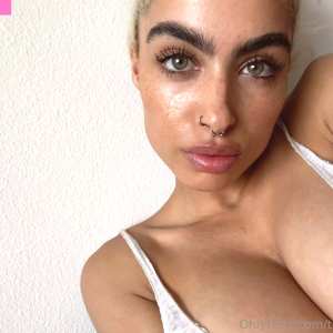 thecaligirl-1 Nude OnlyFans Leaks