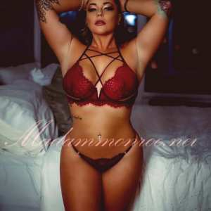 thecurvyqueen01 Nude OnlyFans Leaks